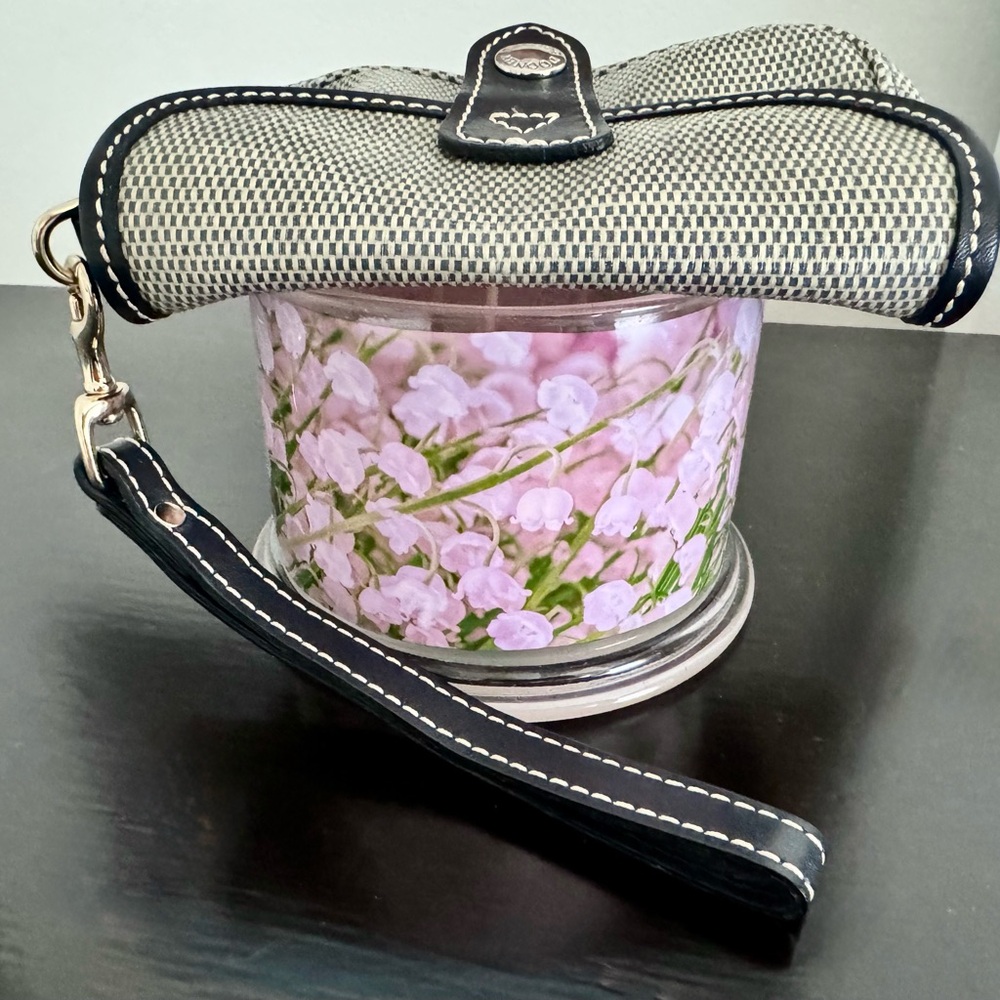 Dooney & Bourke Vintage Y2K Oncour Woven Canvas Mini Wristlet w/ Hang Tag EUC - Picture 5 of 12